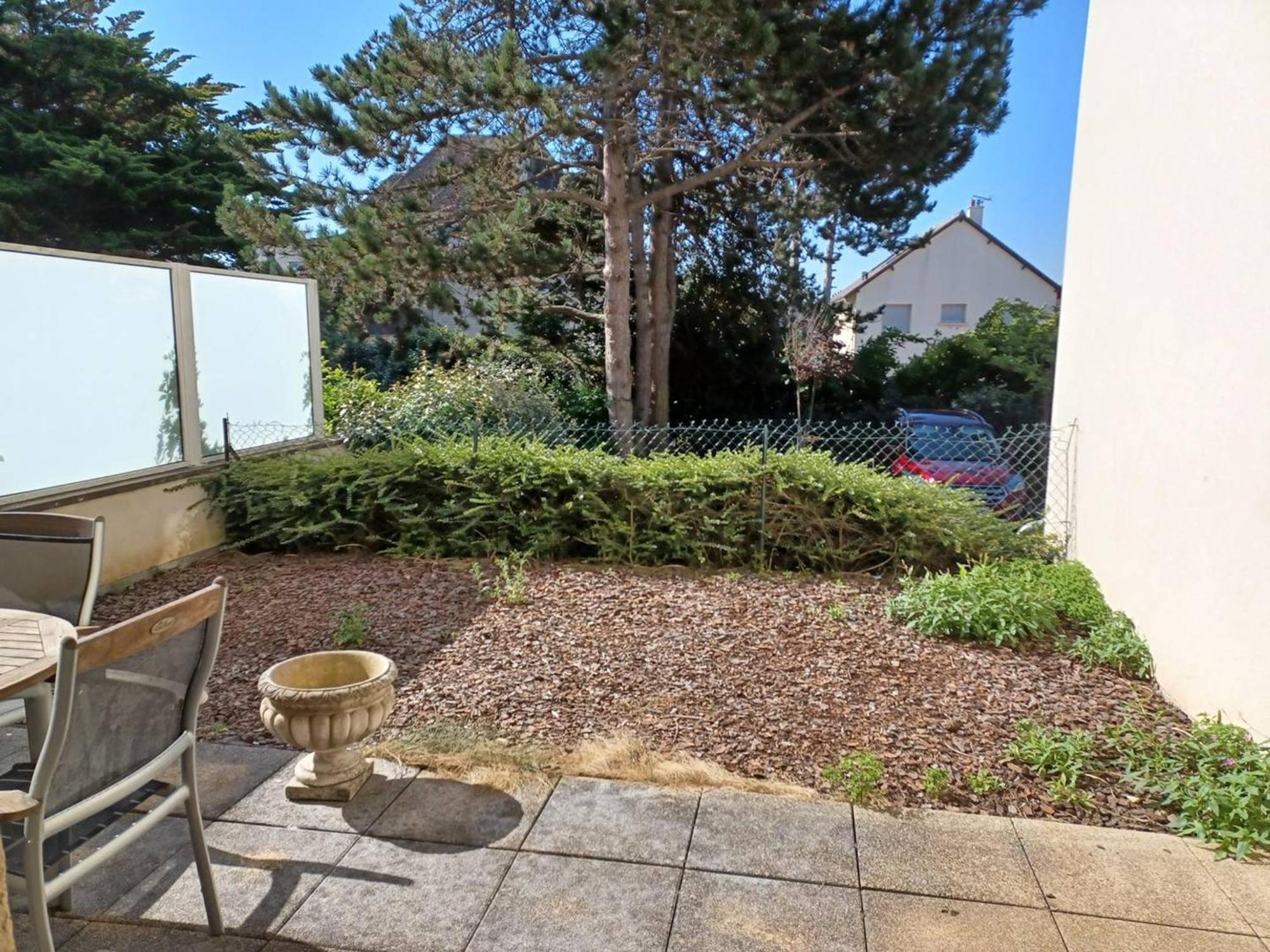 Appartement Rez-De-Jardin, Front De Mer, 4 Pers, Calme, Wifi Gratuit - Fr-1-465-46 Merville-Franceville-Plage Exterior photo