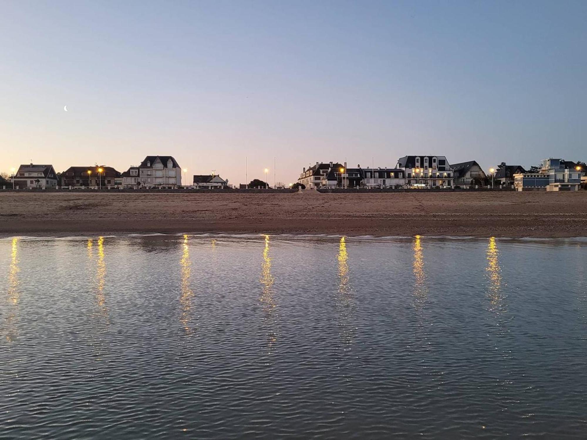 Appartement Rez-De-Jardin, Front De Mer, 4 Pers, Calme, Wifi Gratuit - Fr-1-465-46 Merville-Franceville-Plage Exterior photo